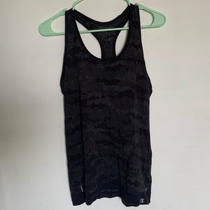 CHAMPION racerback tank top